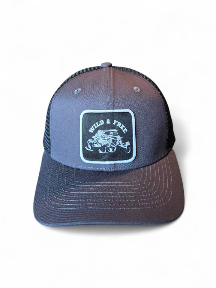 Gorra de Camionero Wild & Free – Parche Off-Road 4x4, Snapback para venta al por mayor de PNW Apparel
