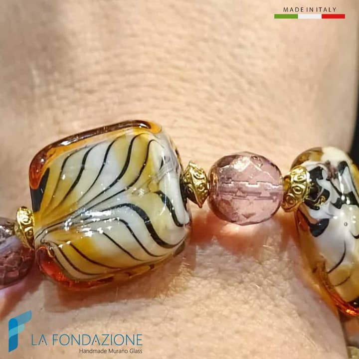 La Fondazione - Handmade Murano Glass - Wholesale Beaded Bracelet - Safari cube bracelet with aventurine in Murano glass3