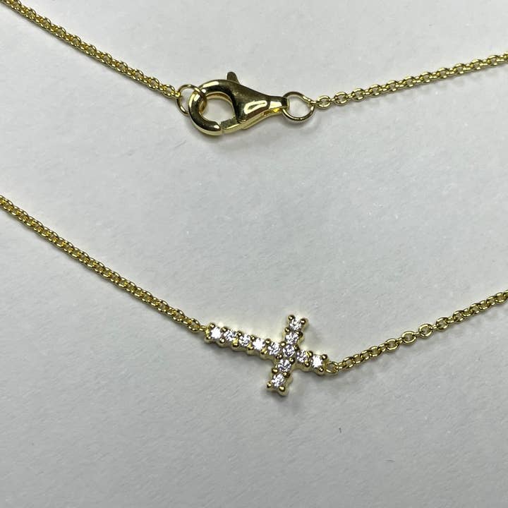 Collar Sideways Cross - Dorado para venta al por mayor de Gravie's