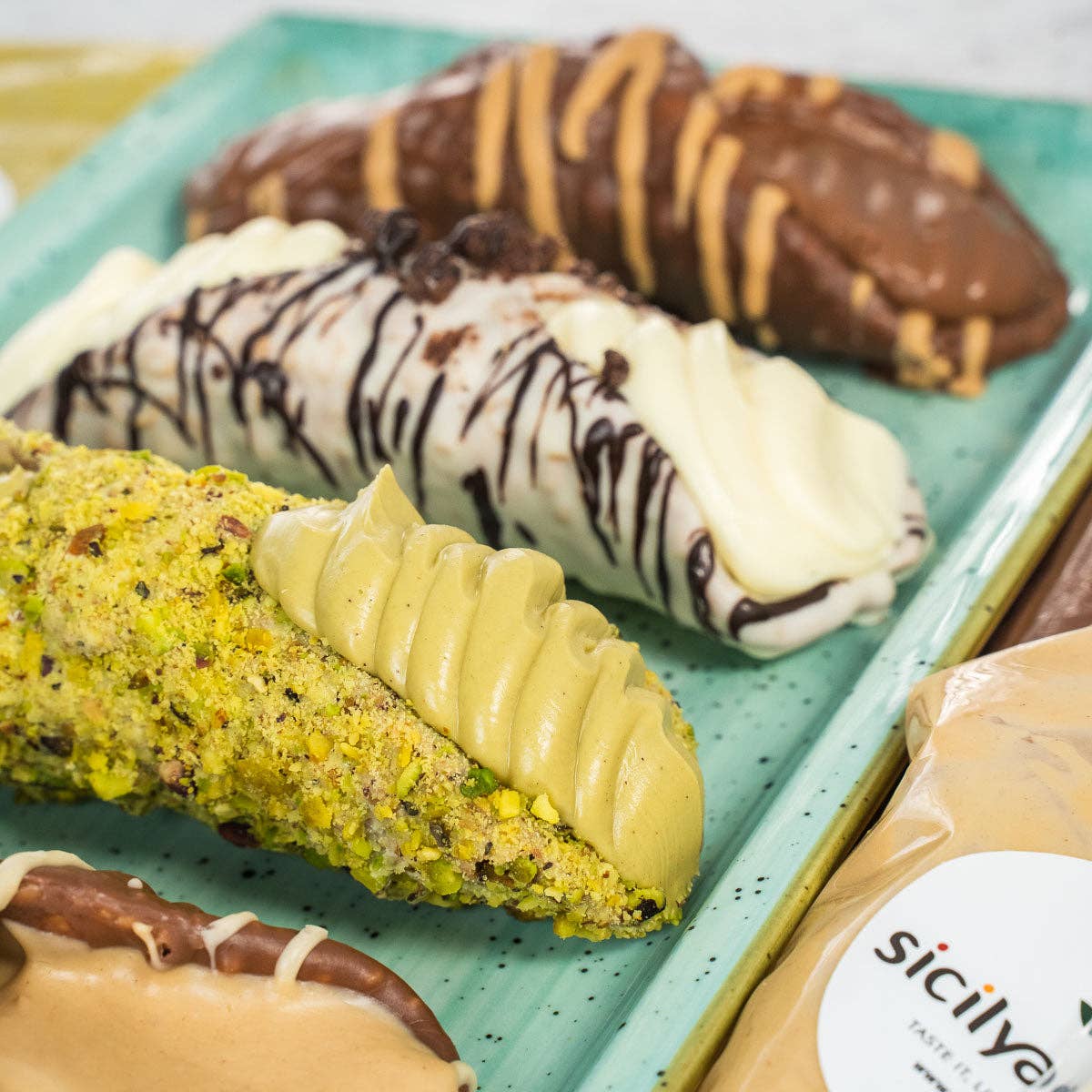 Sicilyaddict – wholesale Chokladtäckta godisar – kit sicilianska cannoli upplevelse1