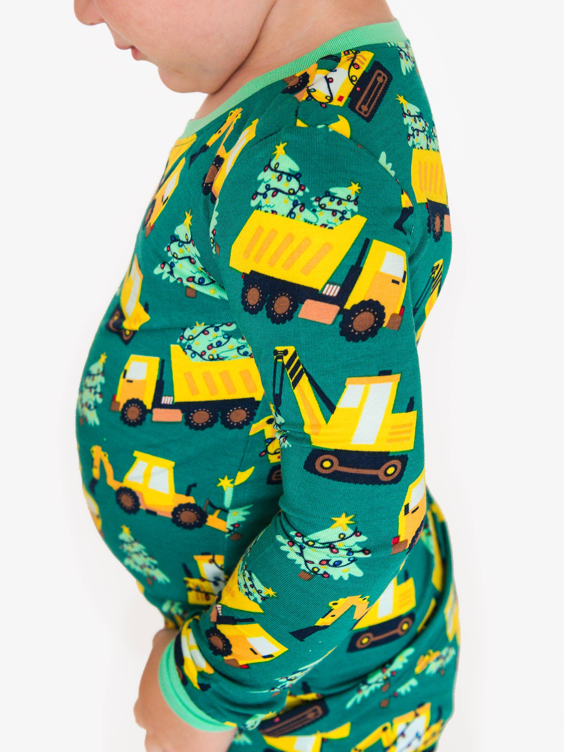 Grön SoftSnooze™ Barn Bambu Viskos Holiday Haul Pyjamaset med Långärmad Tröja för wholesale på Faire4
