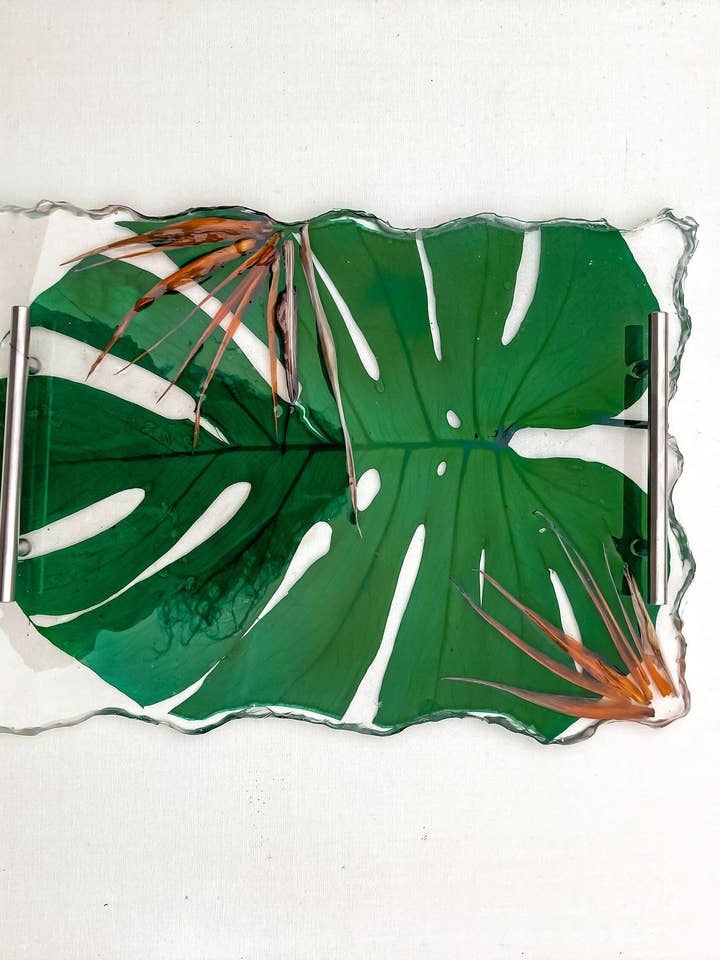 Vassoio da portata Monstera per la vendita all'ingrosso da parte di SeaLion Resin