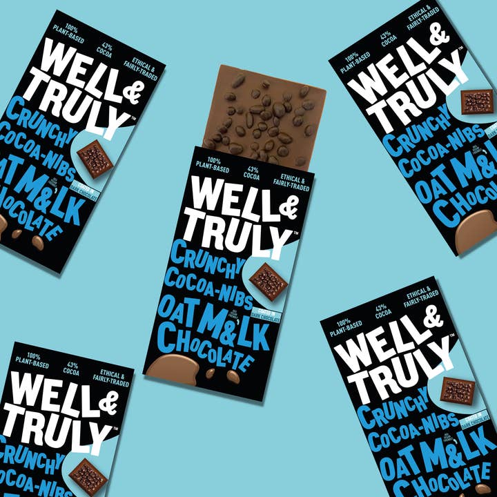 Well&Truly – wholesale Chocolate bar – Cocoa Nibs Oat M&lk Chocolate 10x90g2