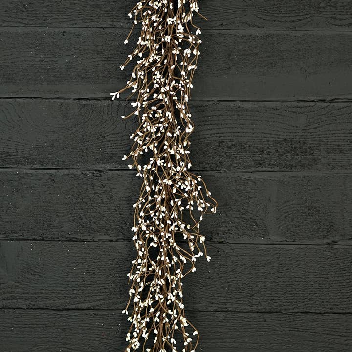 Holiday Depot Inc. - Wholesale Bunting/Garland - ISB13000VAN- 4.5ft Pips Garland-Vanilla-4