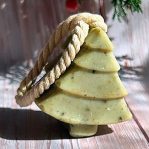 LaVic Organics - Venta al por mayor Pastilla de jabón - Árbol de Navidad colgante | Jabón de salvia | Jabón de eucalipto0