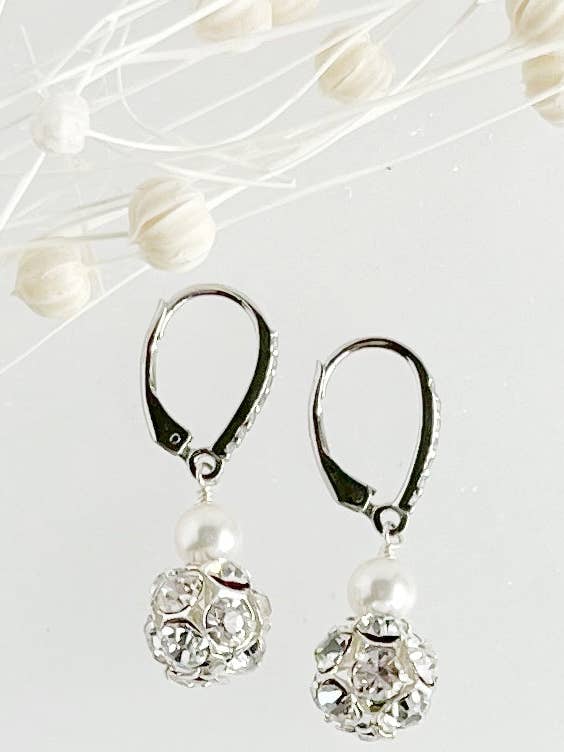 Grâce pour la vente par Victoria Sdoukos Jewelry