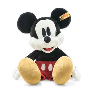 Wholesale Kawaii Anime Cartoon Disney Keychain Mickey Mouse Minnie Donald  Duck Piglet Key Chain Model Kids Toys Children Gift