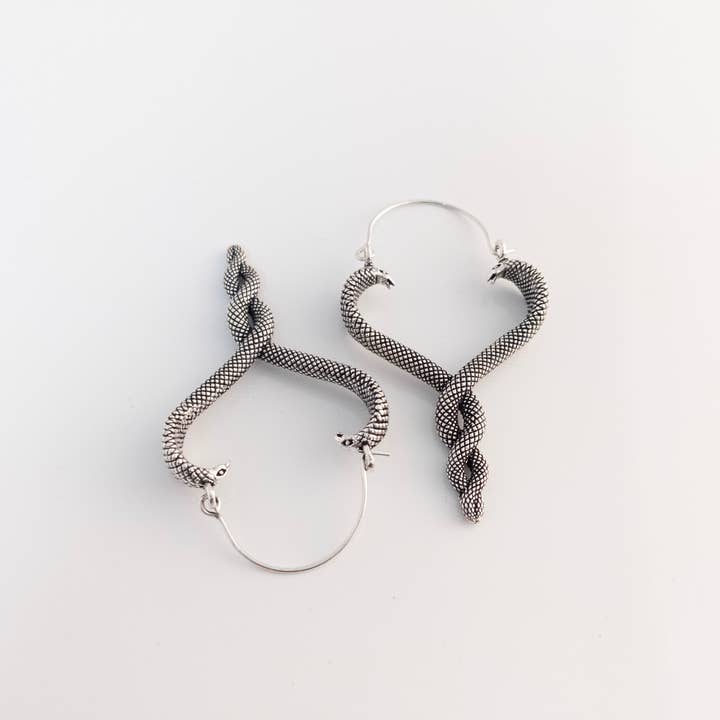 Tenzing Collections - Wholesale Dangle Earrings - Snake Earrings, Golden and Silver7