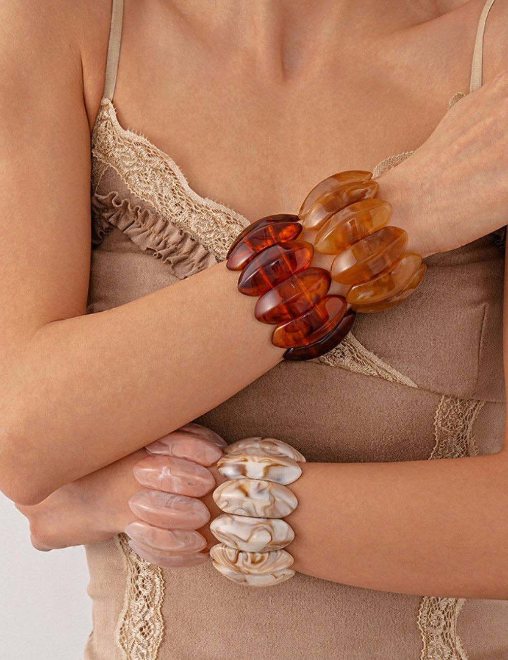 Dipped Shop - Wholesale Beaded Bracelet - Vintage Wide Resin Splicing Acrylic Bracelets DP25D6237