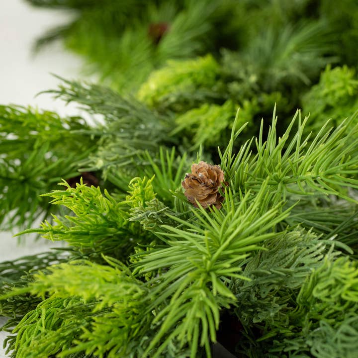 Sullivans Home Decor - Wholesale Bunting/Garland - Lush Green Cedar Garland