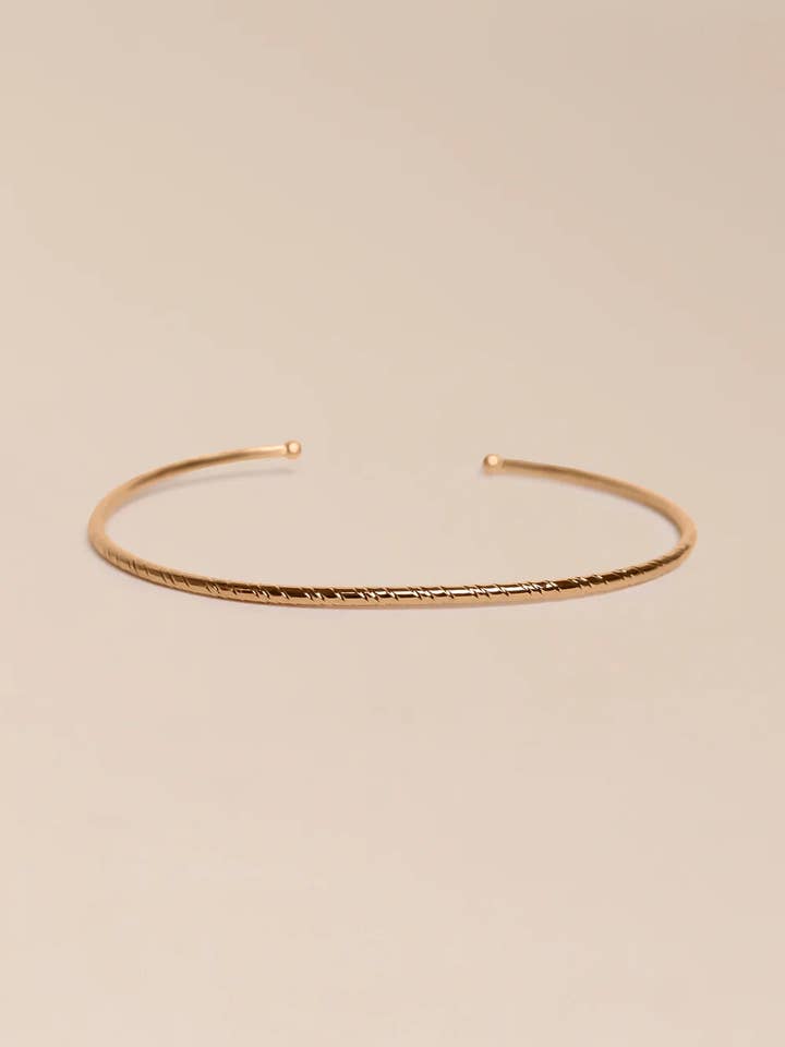 Aden armring med justerbar størrelse for engroshandel hos Waekura