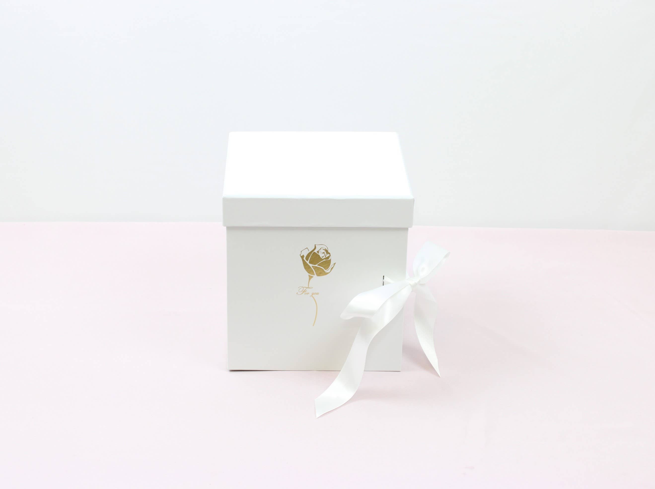 Elegant Design Supply - Venta al por mayor Caja de regalo - Caja de regalo con diseño de flor con monograma giratorio «I Love You»8