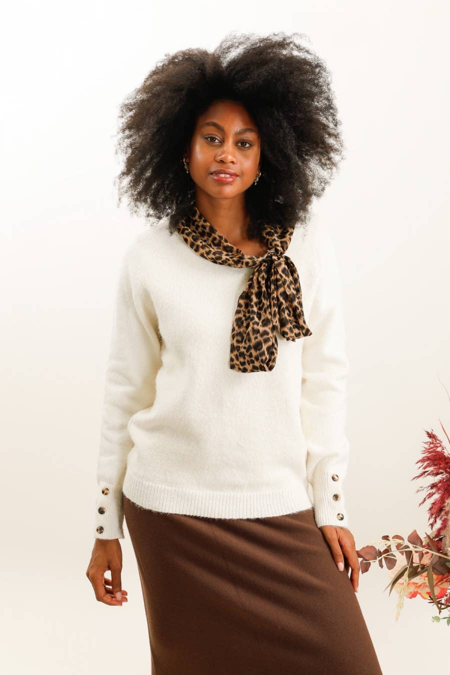 DIX-ONZE - Wholesale Knit Sweater - Women's - Classic Fuzzy Knit Sweater – The Chic Essential8