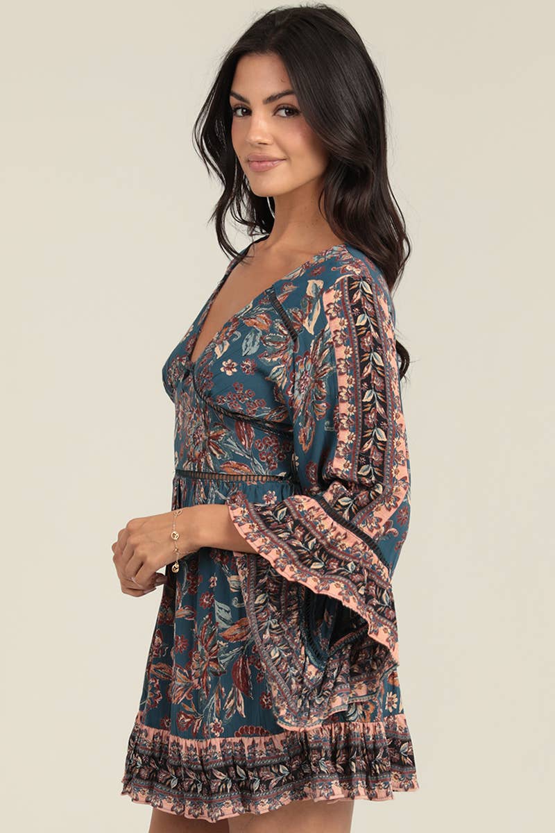 ANGIE - Wholesale Dress - Women's - F4L21-FR32 DEEP VNECK KEYHOLE LONG SLEEVE KNEE LENGTH DRESS3