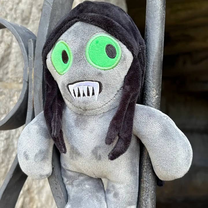 Cryptid Comforts - Wholesale Pet Plush Toy - Dog - Green Eyes plushy1