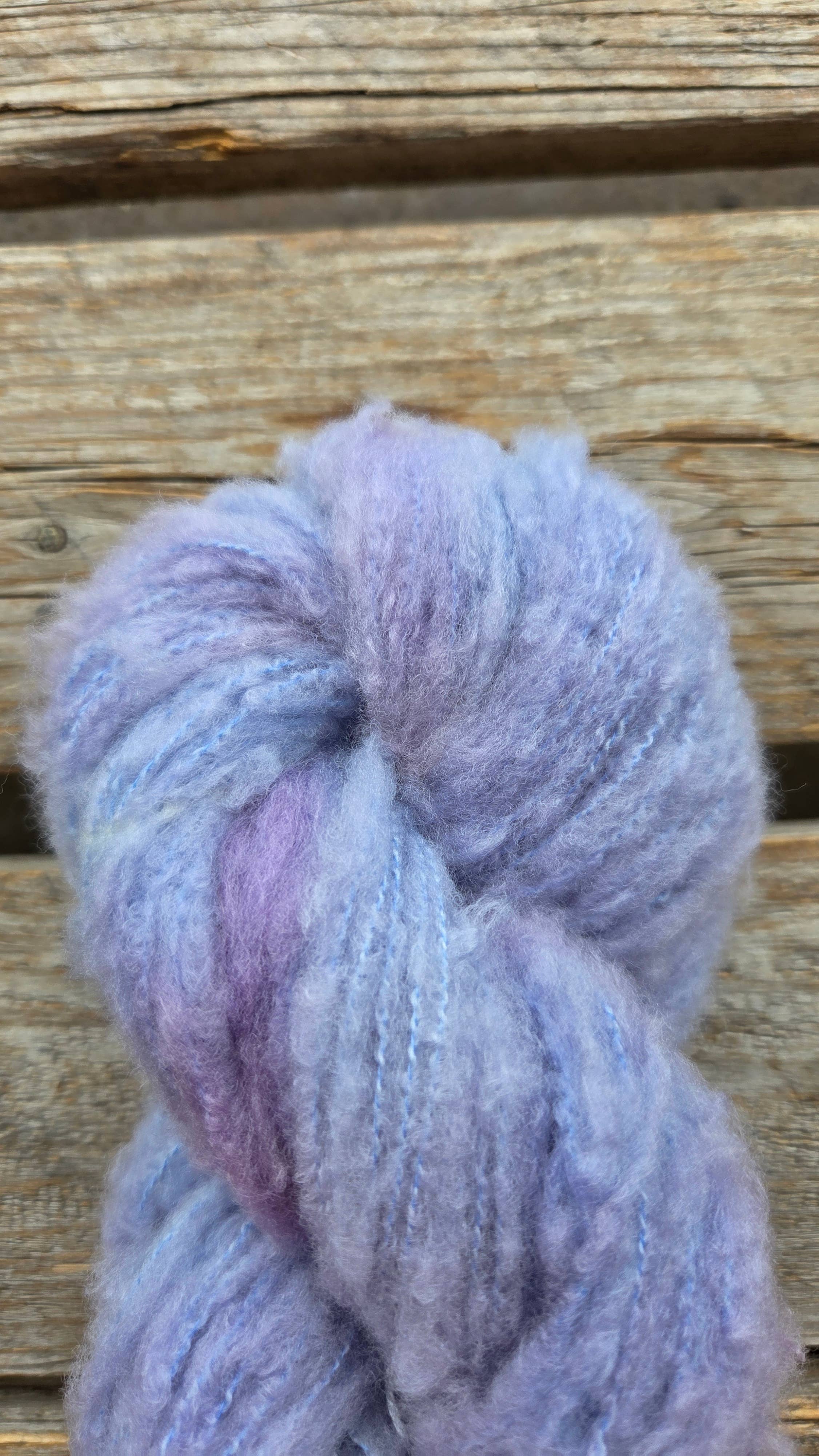 Koigu Wool Designs – wholesale Garn – Andra - Extra-fin Borstad Merinoullgarn3