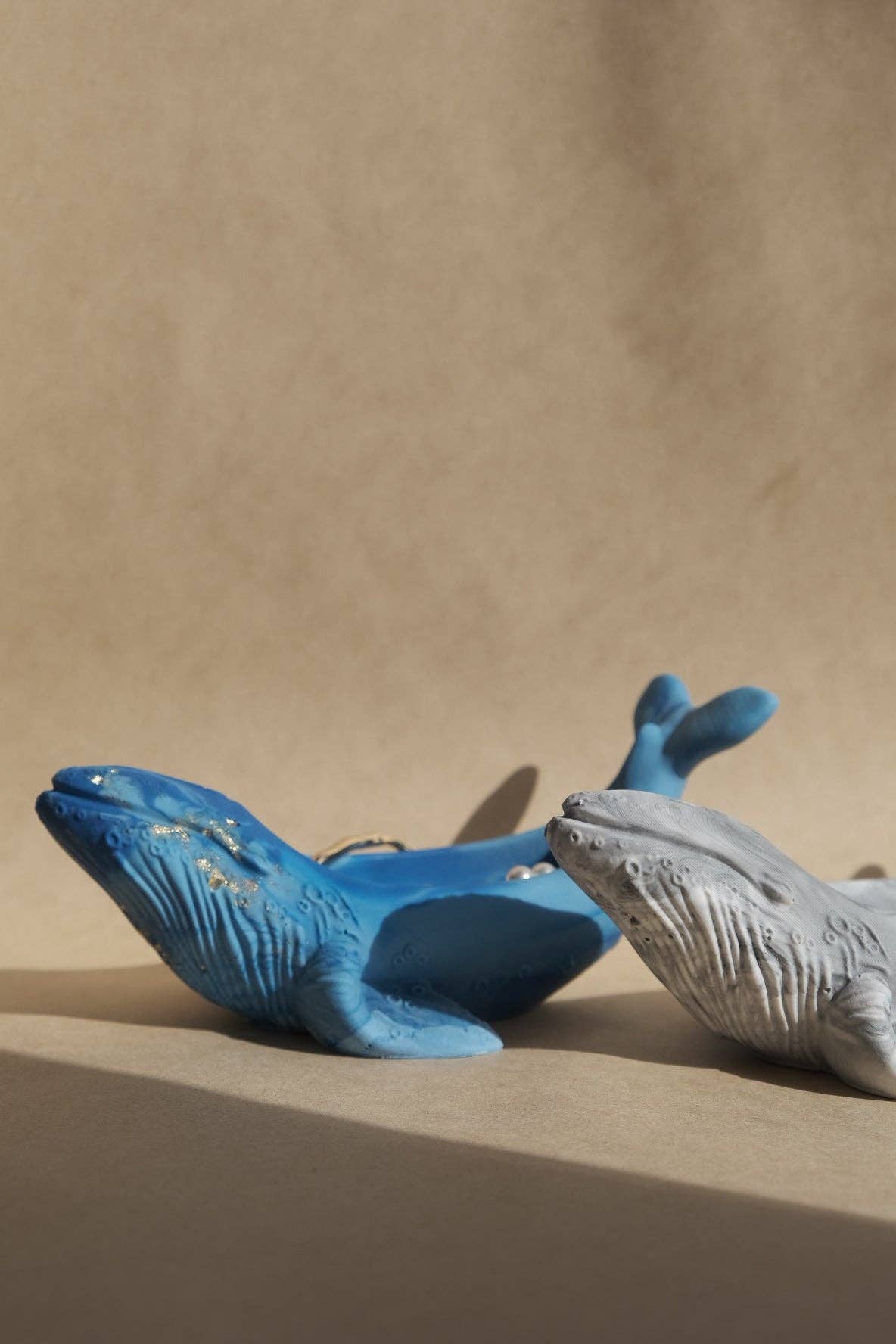 ECLAT DE L'AUBE – wholesale Jewellery dish – Jesmonite catchall - The whale4