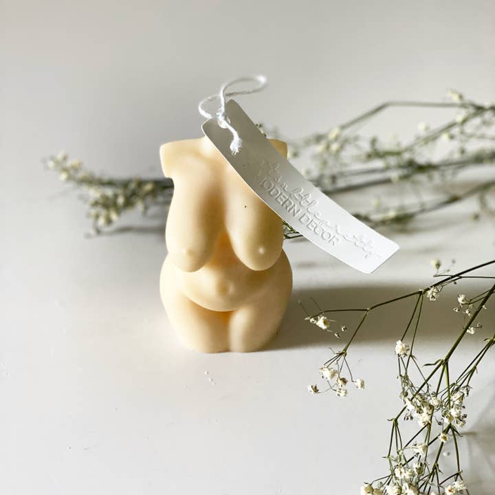 Sweet Subtle Pretty - Wholesale Novelty Candle - The Curvy Muse Candle