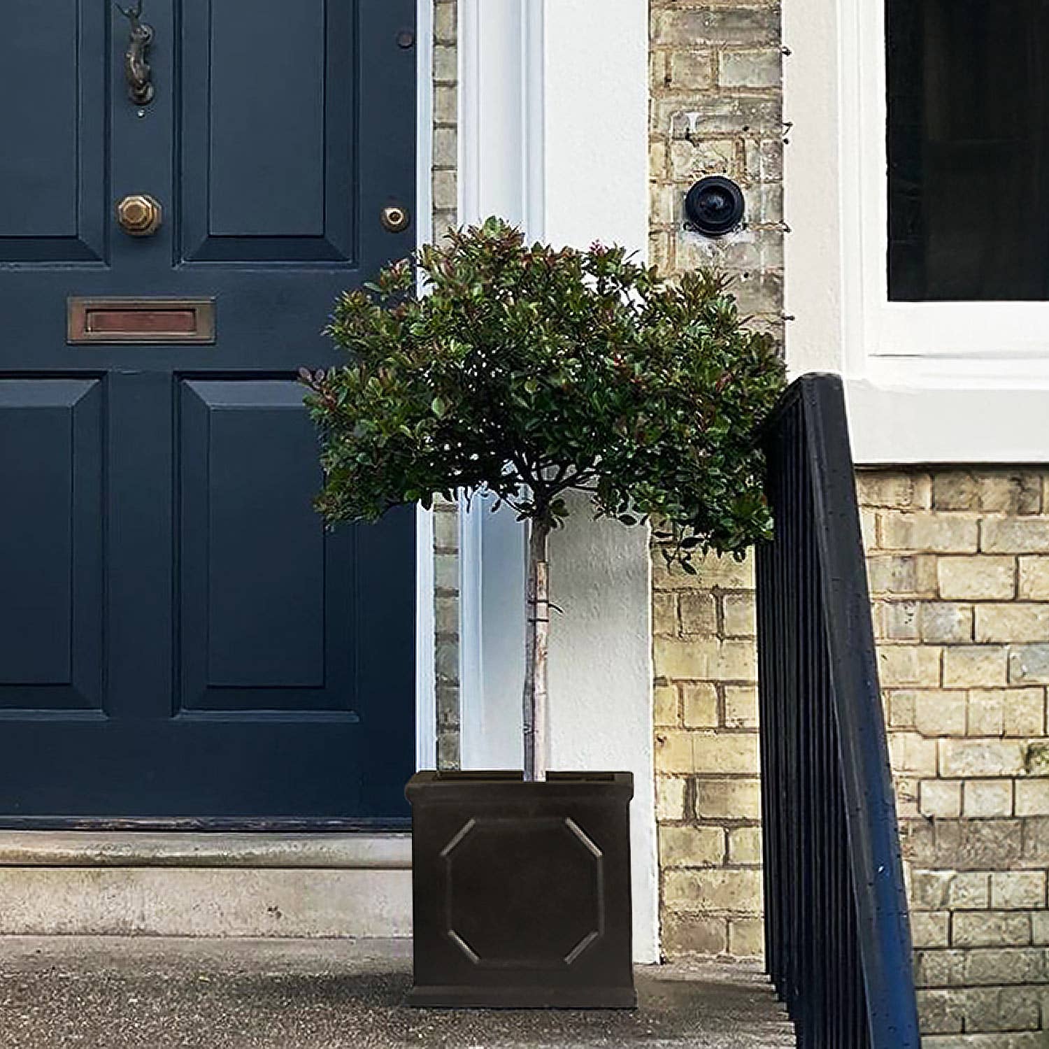 Idealist Lite Fibrestone Planters – wholesale Planter box – IDEALIST Faux Lead Chelsea Box Square Light Stone Planter15