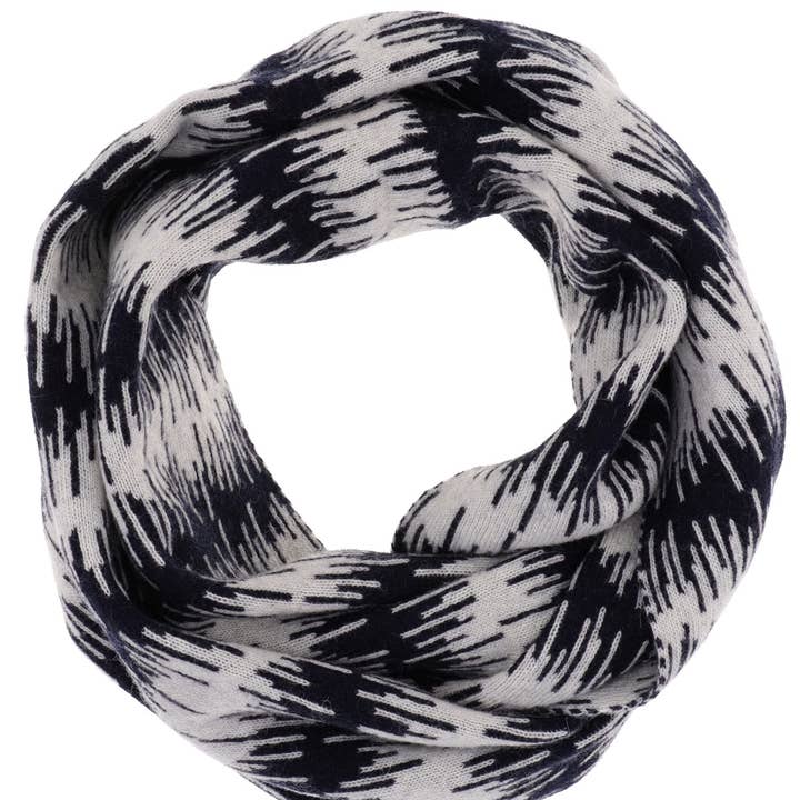 Cadenza Italy Ltd - Wholesale Scarf - Women's - Cashmere Blend Wave Snood