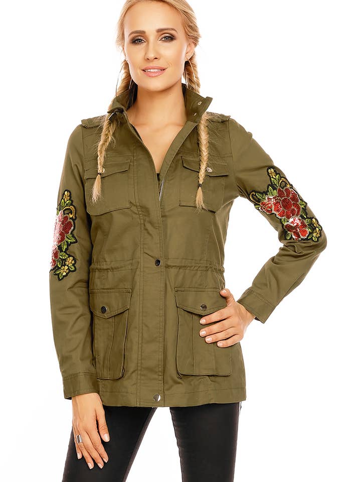 Khakikleurgroene parka met meerkleurige borduursels en pailletten voor wholesale door Luxe Dealz - A Piece of Fashion History - Boutique