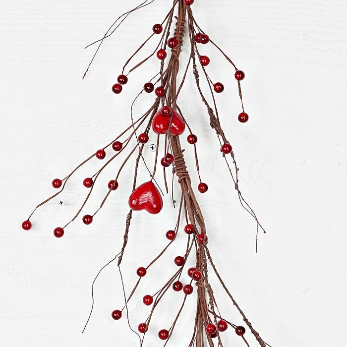 Impressive Enterprises, Inc. - Wholesale Bunting/Garland - 31251- 4.5ft Garland-Red Hearts and Berries1