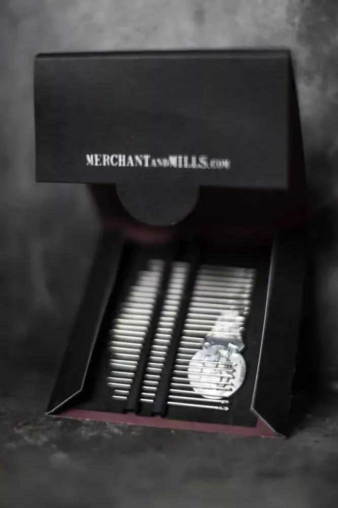 Merchant and Mills - Vendita all'ingrosso Aghi da cucito - Aghi da cucito di alta qualità Merchant and Mills1