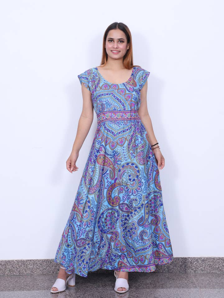 A-Linien-Kleid mit Blumenmuster und Flügelärmeln für den Großhandel von Humanity Centred Designs