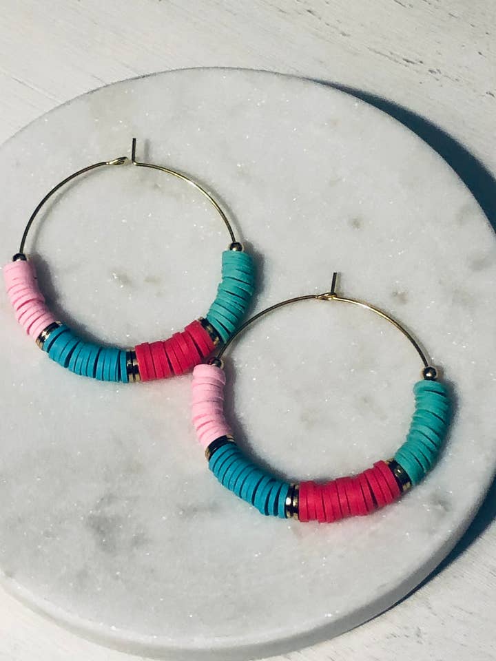 Pendiente de aro Calypso Heishi para venta al por mayor de Inspiration Beads