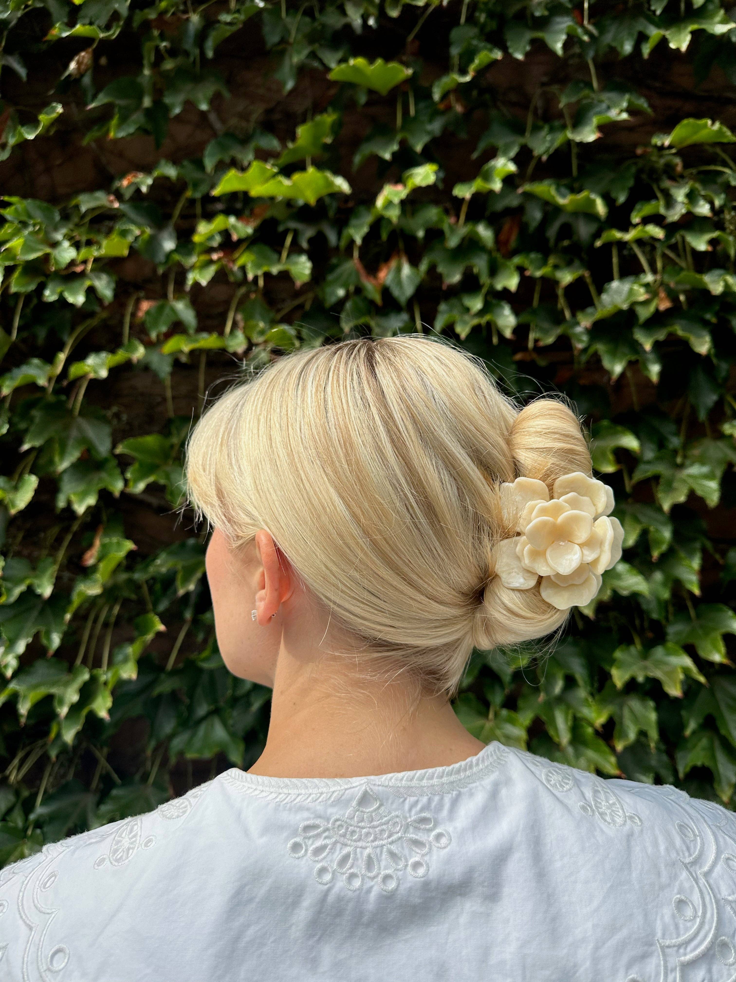 Solar Eclipse - Wholesale Hair Clip - Women's - Handmade Origami Gardenia Flower Claw Hair Clip13