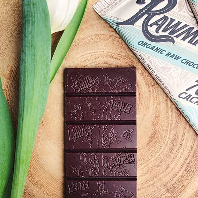 Windy City Organics - Wholesale Chocolate Bar - Essential Dark Chocolate Bar - 70% Cacao4