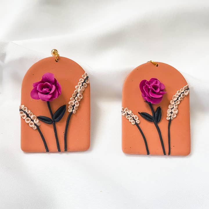 Boucles d'oreilles Azalea Arch pour la vente par Eleven Suns Jewelry