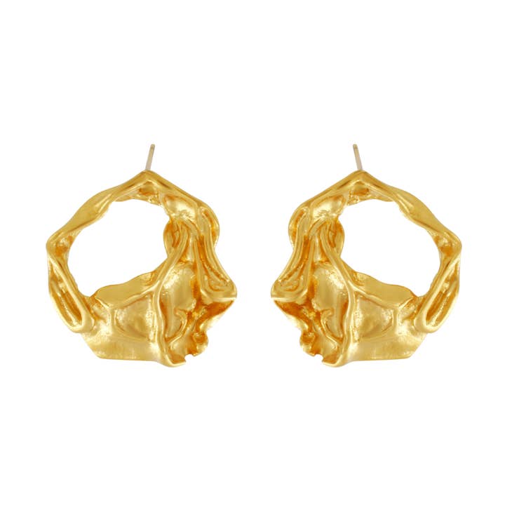 Courage Waterproof Open Circle Post Earring 18K Gold Plating for engroshandel hos Dansk Copenhagen