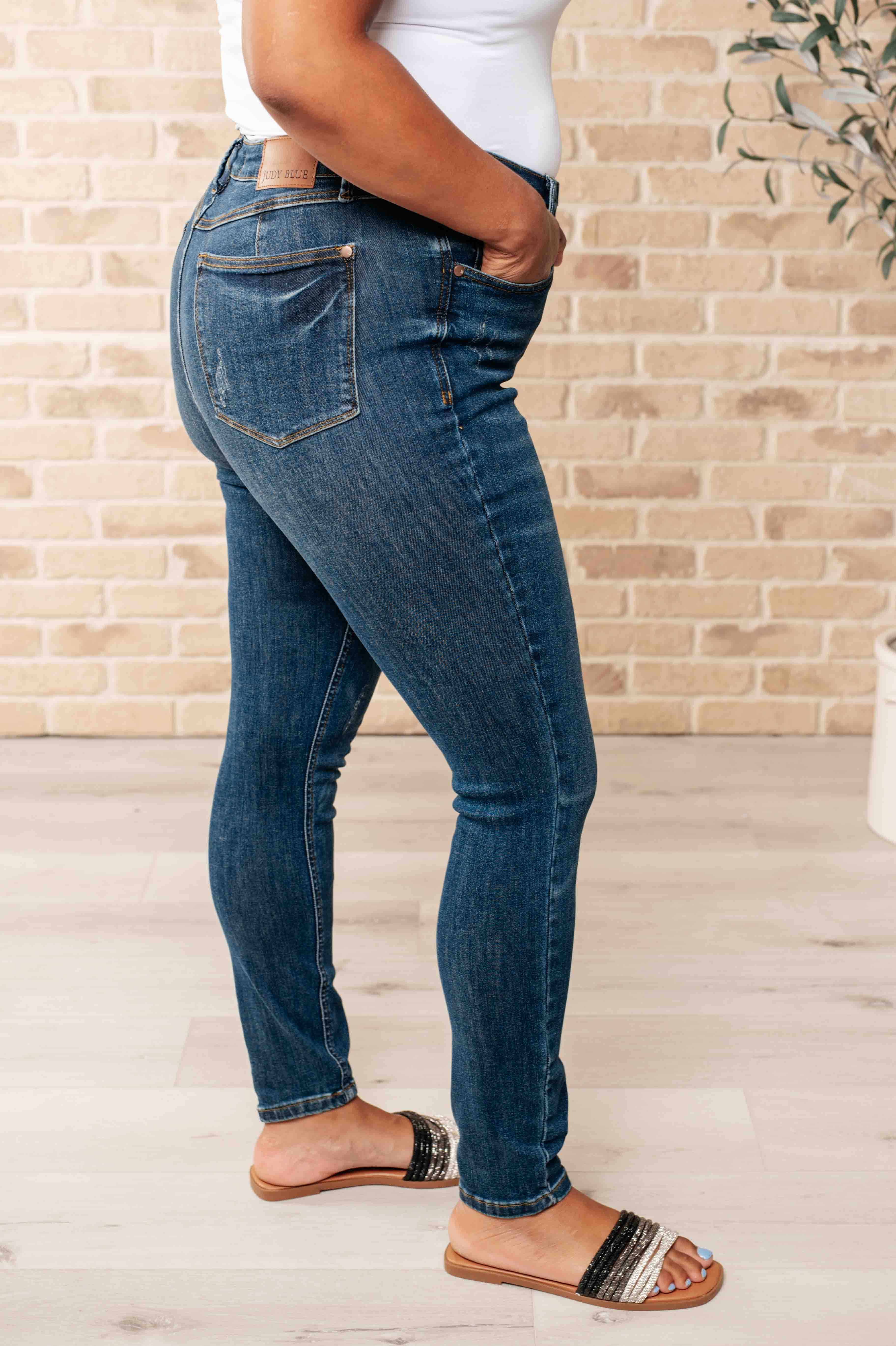 Avenue Wholesale - Wholesale Jeans - Women's - Judy Blue High Rise Control Top Skinny Jeans4