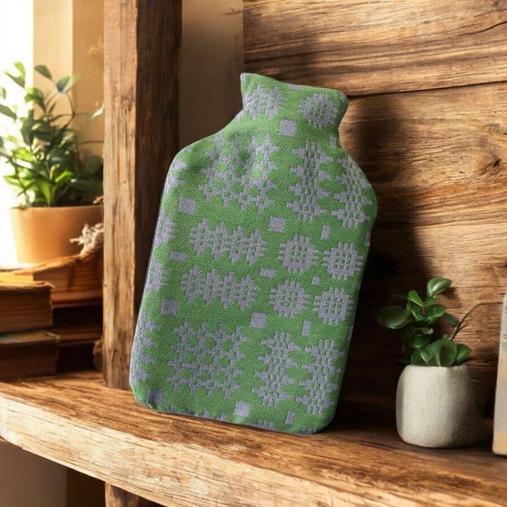 Moose & Co - Wholesale Hot/Cold Compress - Welsh Tapestry Blanket Blanket 1 Litre Hot Water Bottle
