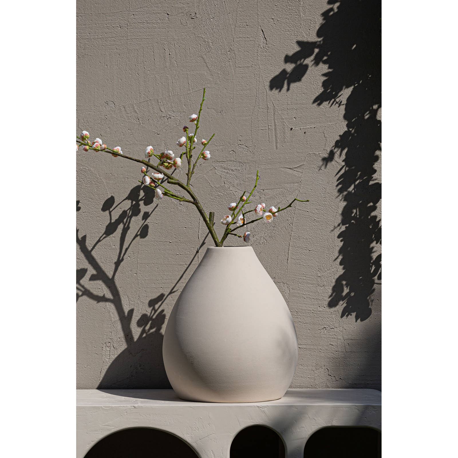 B&B - Wholesale Vase - Stella Vase, Ceramic, Cream Color, 30X30X36cm2