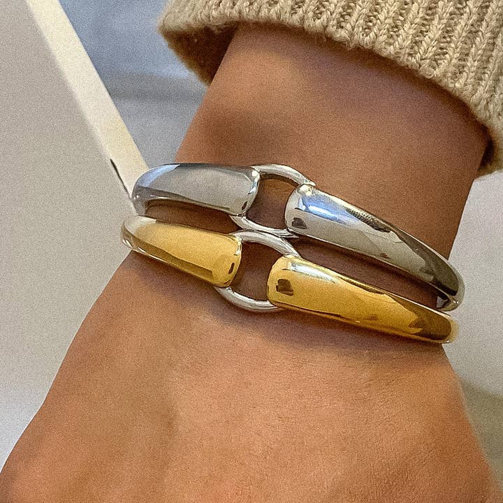 Flânerie by MAIQ - Wholesale Bangle Bracelet - Freddy 18K Non-Tarnish Modern Hoop Bangle