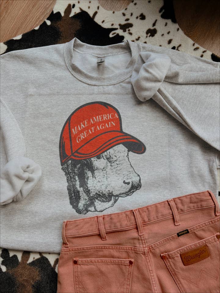 TAUREAU MAGA pour la vente par Western Vintage Babe