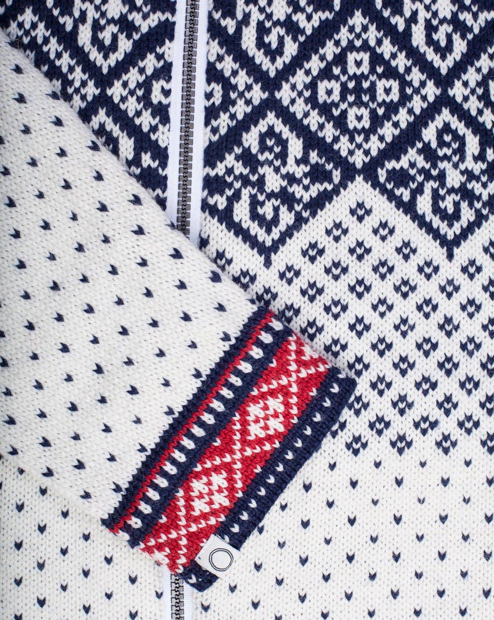 Susan Fosse AS - Wholesale Cardigan - Men's - Kvam Men's Cardigan9