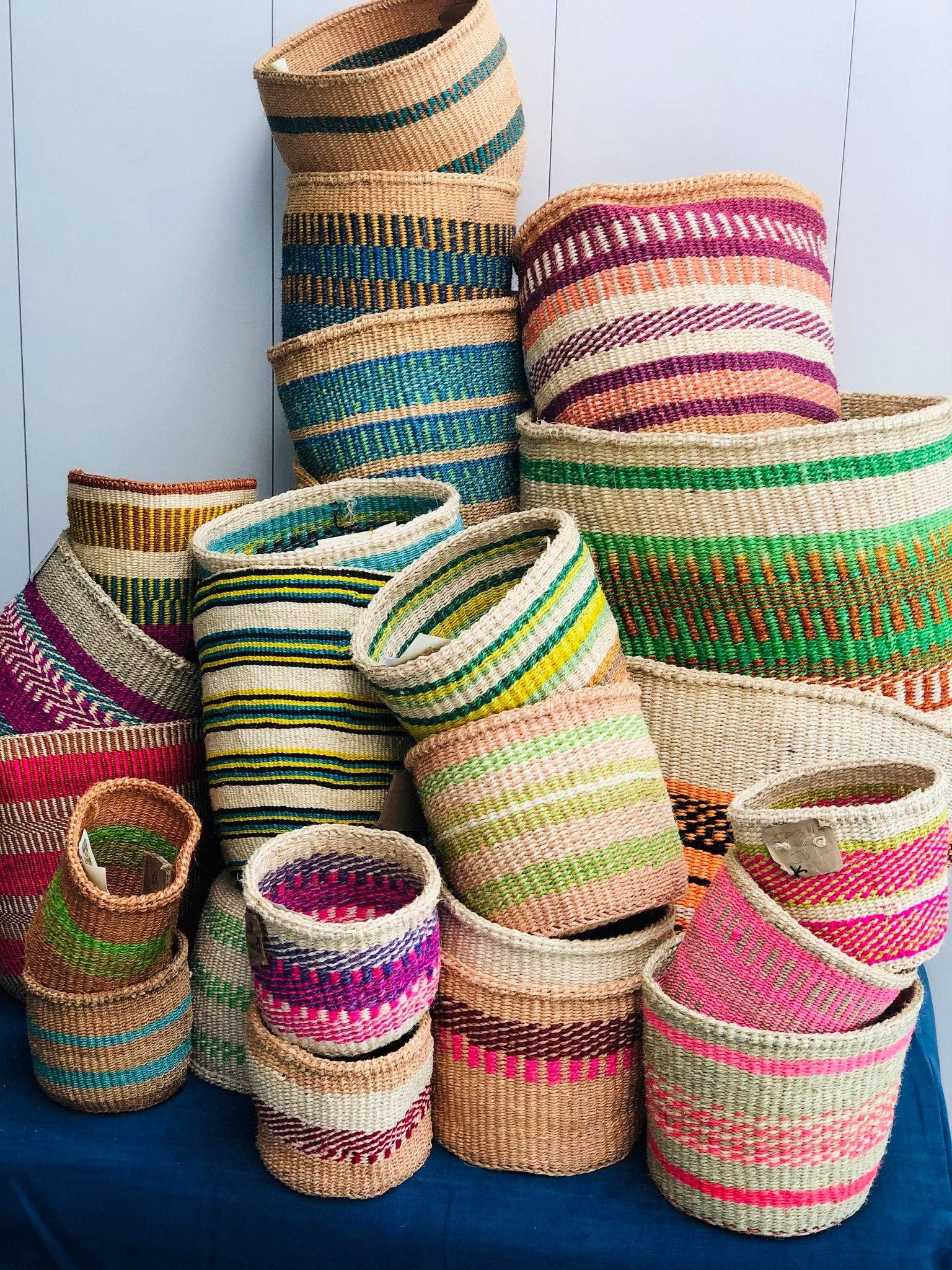 Crafts by Solid - Wholesale Basket - Handwoven Sisal Baskets - Colourful hues - XXS - XXL10