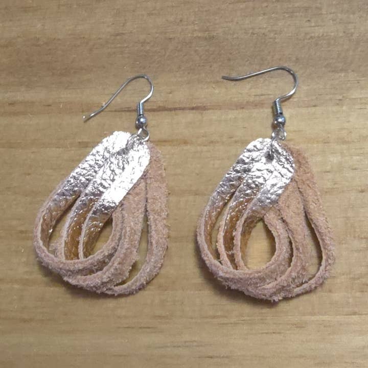 Brincos de Argola em Couro Torcido Rústico Ocidental Rosa e Prata por atacado de Ashton Grove Ltd Co