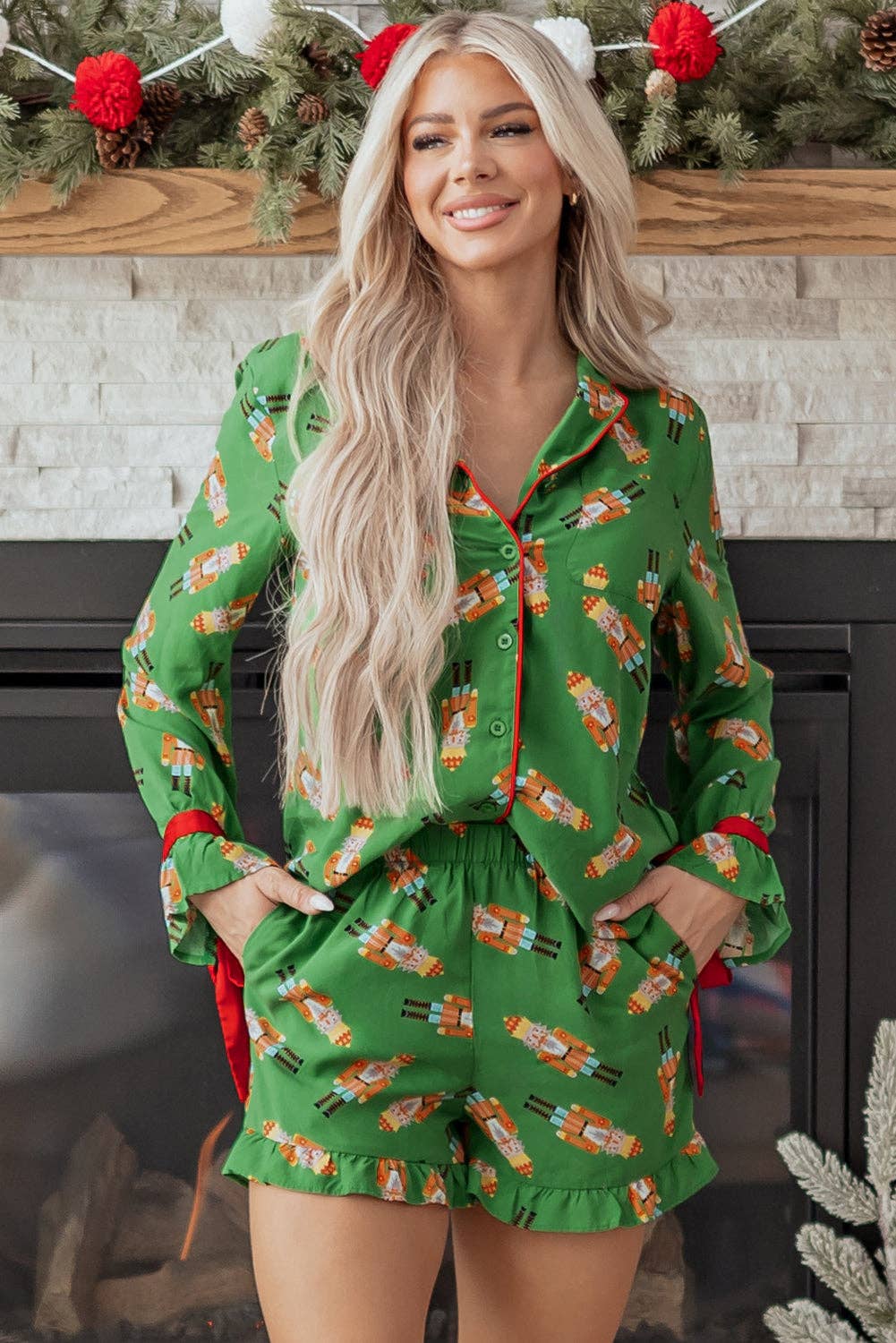 FASHION BLVD - Wholesale Sleepwear Set - Women's - FB Christmas Bow Cuffed Long Sleeve Pajama Set10