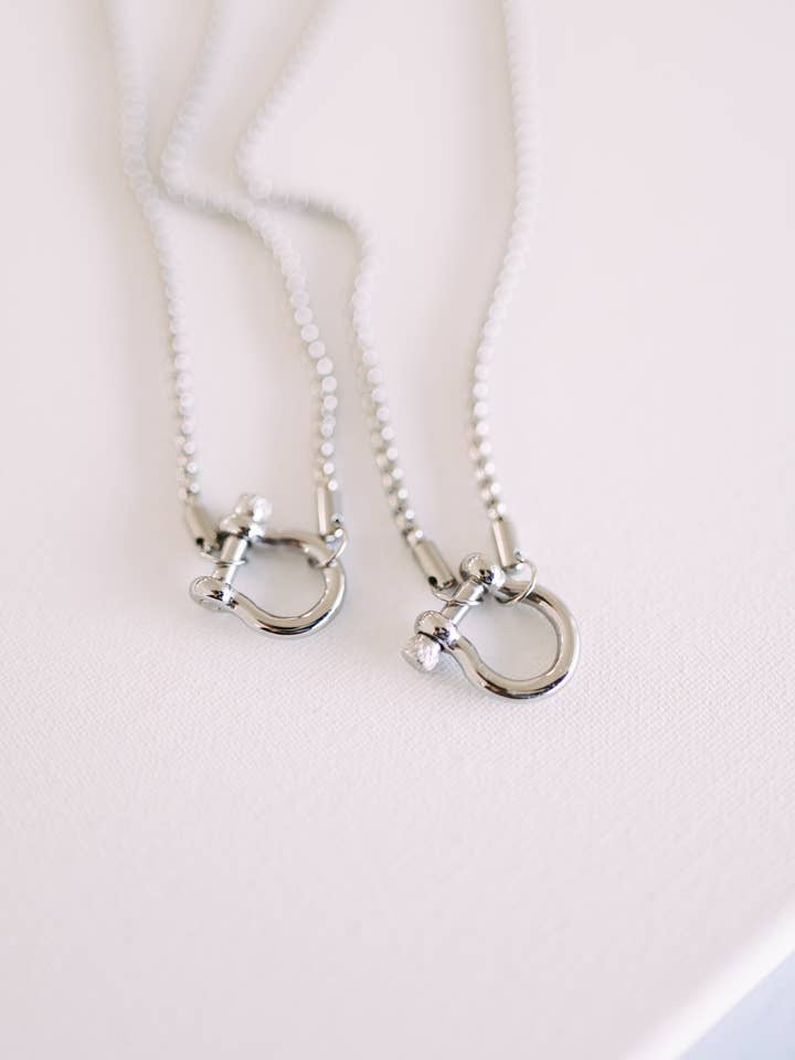 Jerra Schrauben-Toggle-Halskette für den Großhandel von BELJOY