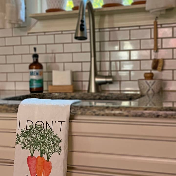 Torchon - Je M'en Fous Complètement pour la vente par Planet B, Inc.