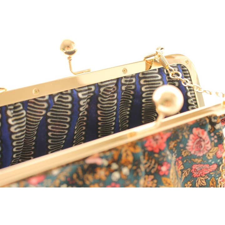 Sabrina Trefle - Wholesale Messenger Bag - Women's - Emma retro bag in green velvet2