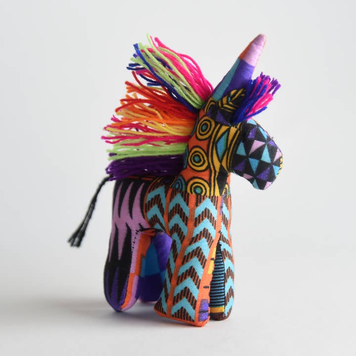 Plüsch-Einhorn für den Großhandel von Project Have Hope