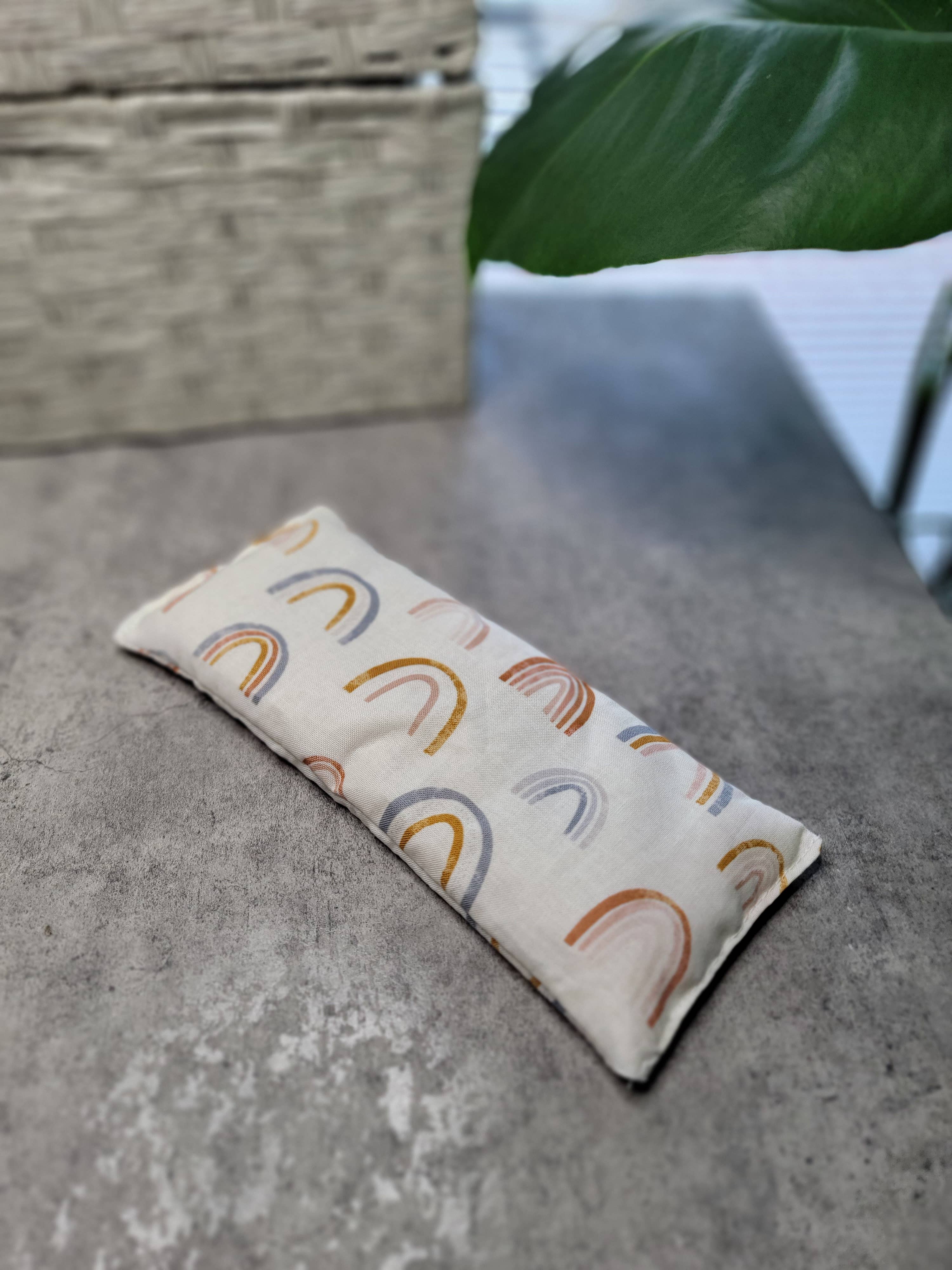 Calm Your Vibes - Vente Oreiller de spa/de thérapie - Housse lavable pour coussin yeux en coton 100 % - Forme cœur et cou25