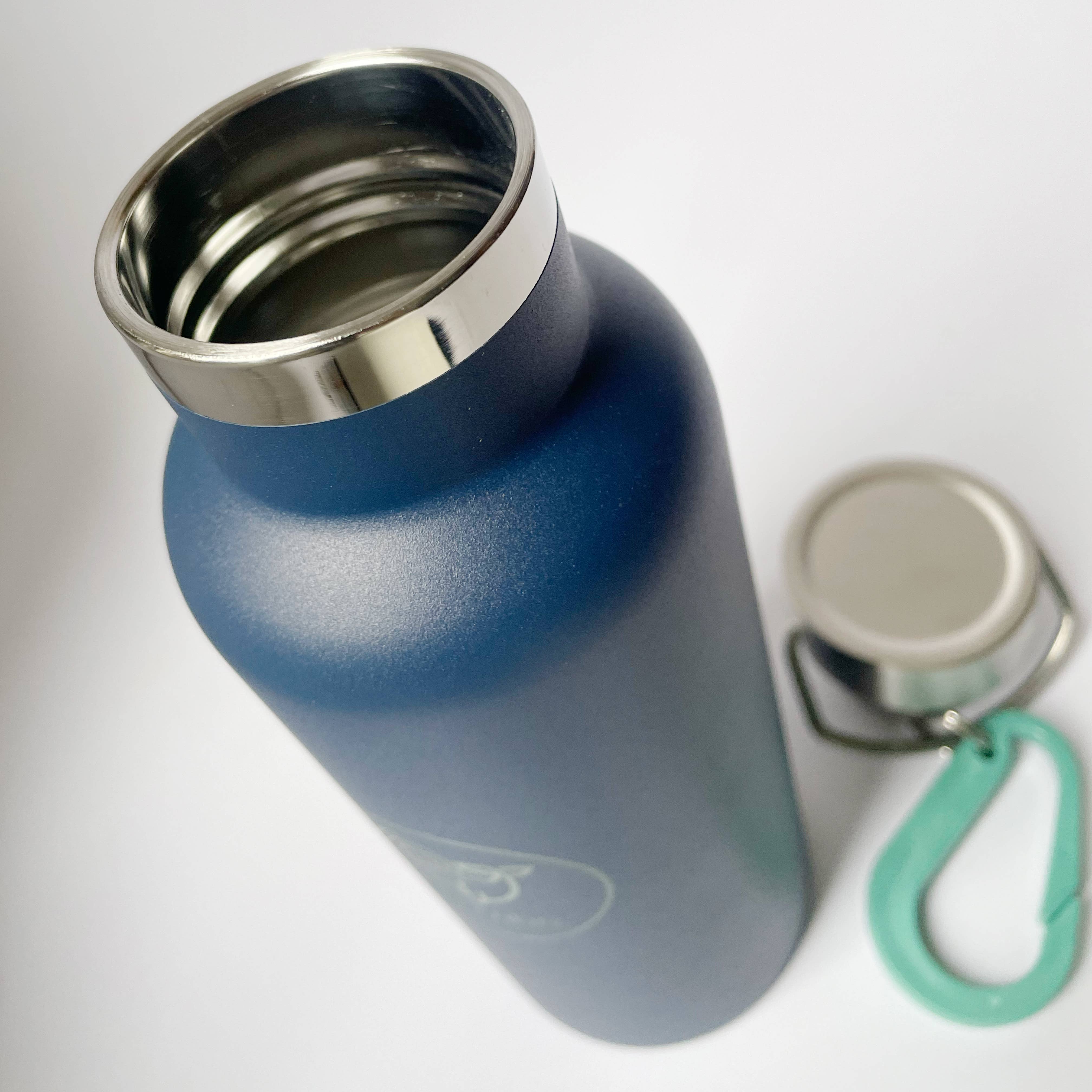Ecotribo – wholesale Water bottle – Water bottle with Ocean Plastic carabiner6