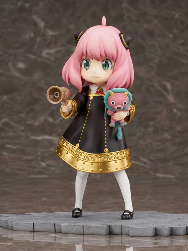 SPY×FAMILY Anya Forger 1/7 Scale Figure for wholesale by CROSS MEDIA LIMITED