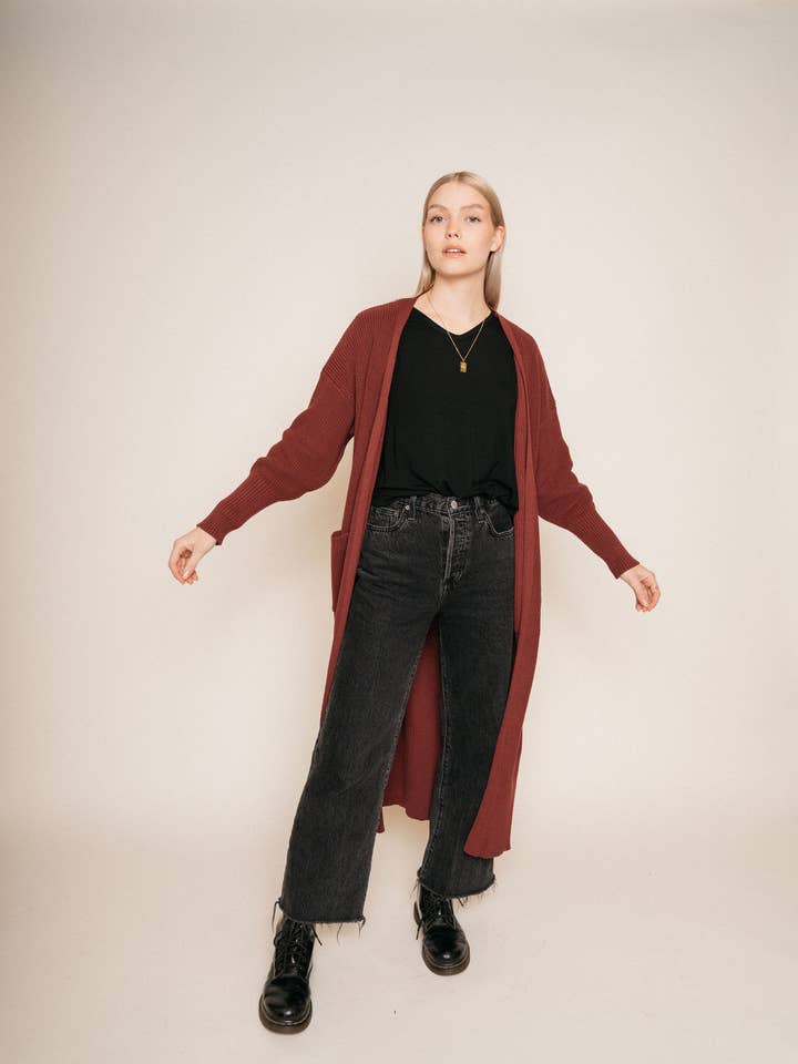 Herfst 23 - Supermoon Cardigan - Glühwein voor wholesale door Jackson Rowe